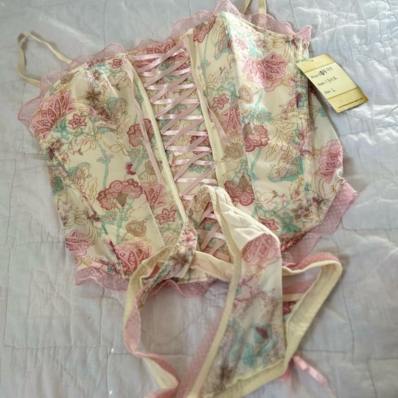 Lover Era Set by Madison Ave size large - Picture 13 of 16